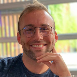 Meet your Posher, Zachary